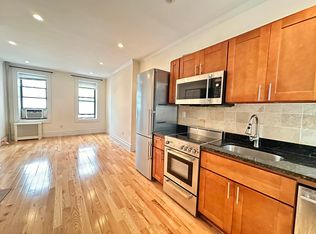 42 W 65th St #4Z, New York, NY 10023
