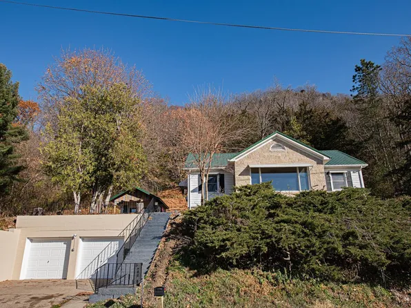 W508 Spur Ln, Fountain City, WI 54629