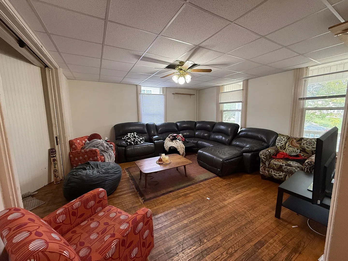 4 Bedroom on King St — Photo 1
