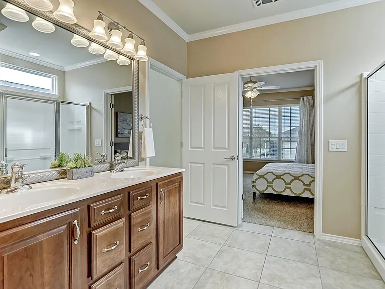204 Monument Hill Trl — Photo 23