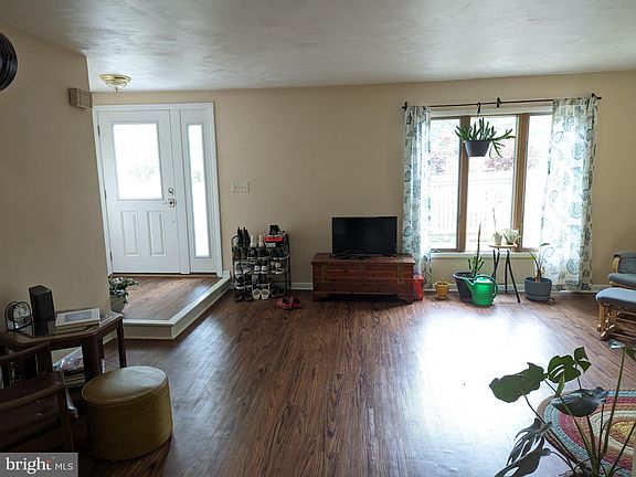 5th image of 513 Cricklewood Dr