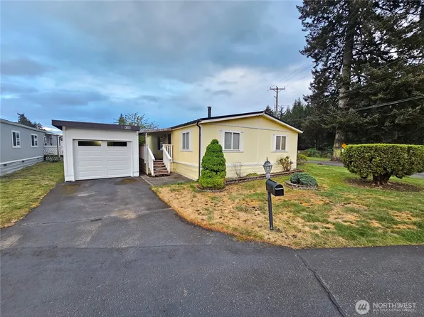 20727 8th Avenue Ct E #1, Spanaway, WA 98387
