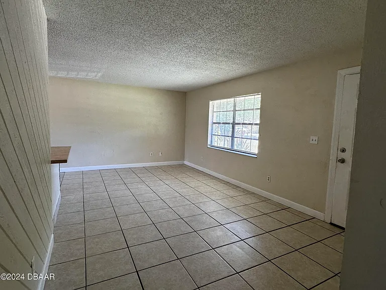 319 Cavanah Dr #A — Photo 3