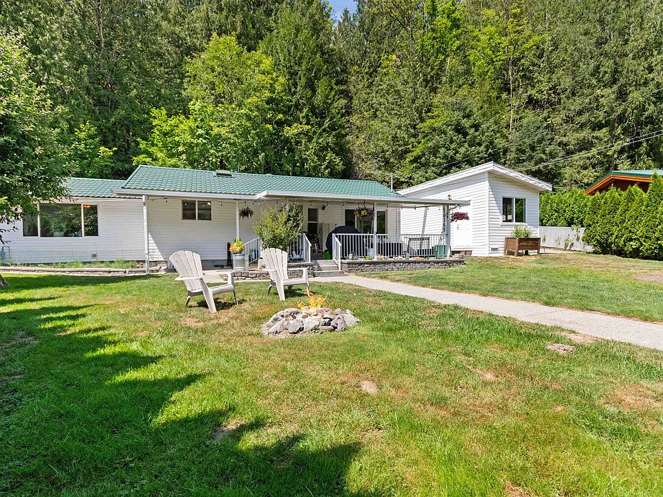 1st image of 50765 Mountview Rd