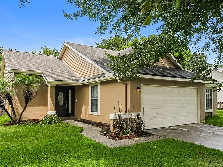 10119 Pink Carnation Ct — Photo 3