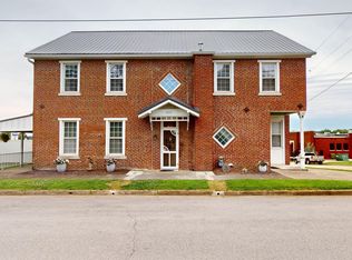 855 Maryland St, Ferdinand, IN 47532
