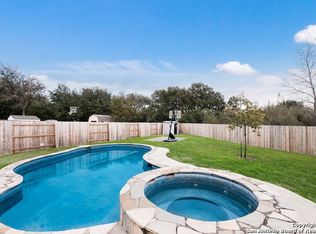 14514 Los Lunas Rd, Helotes, TX 78023