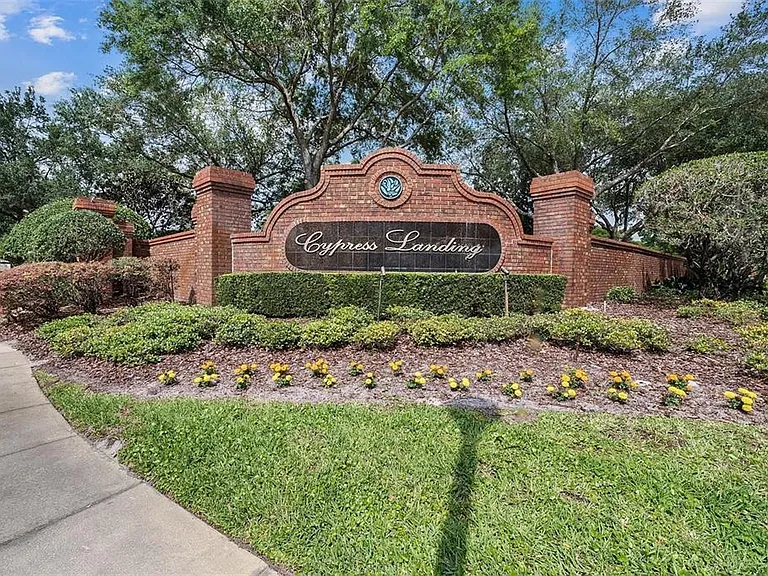 3865 Winding Lake Cir — Photo 43