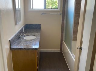 836 W 83rd St #3, Los Angeles, CA 90044