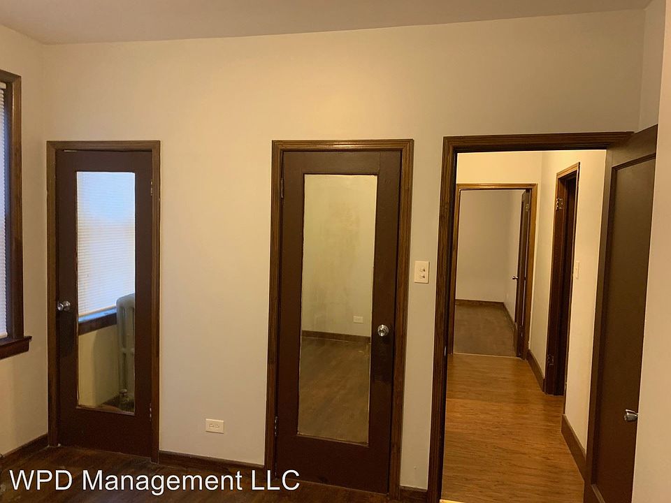 1st image of 7438 S South Shore Dr APT 3E