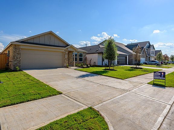 3rd image of 3407 Brushy Marsh Dr