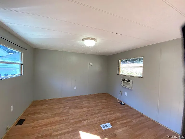 141 Gale Rd — Photo 14