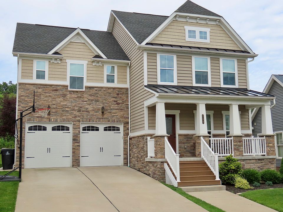 Welcome to 208 Boardwalk Dr