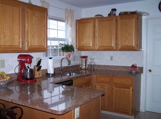 44 Tall Oaks Ct, Old Bridge, NJ 08857
