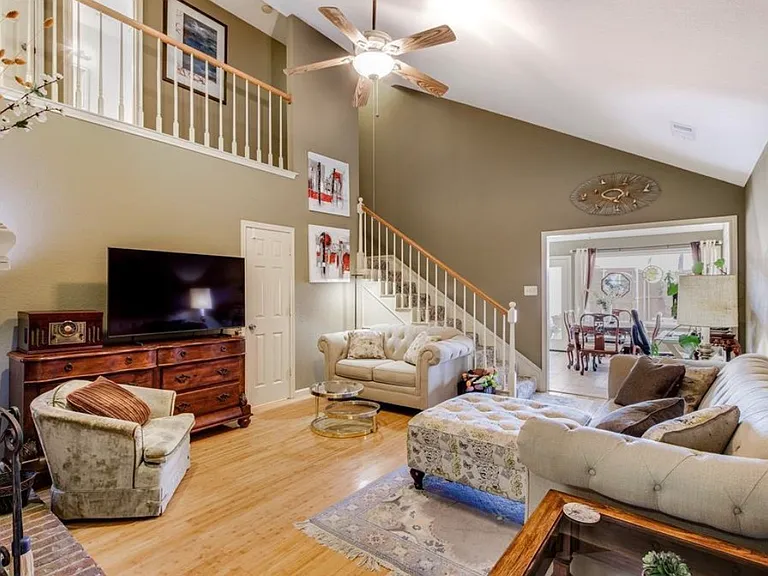 3613 Hilltop Ln — Photo 6