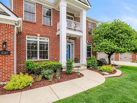 5th image of 4207 Honeysuckle Ln