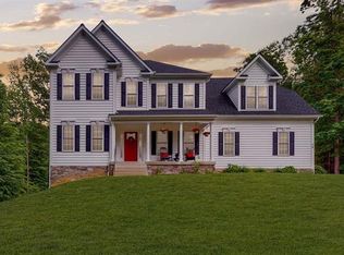 14 Chase Dr, Fredericksburg, VA 22406