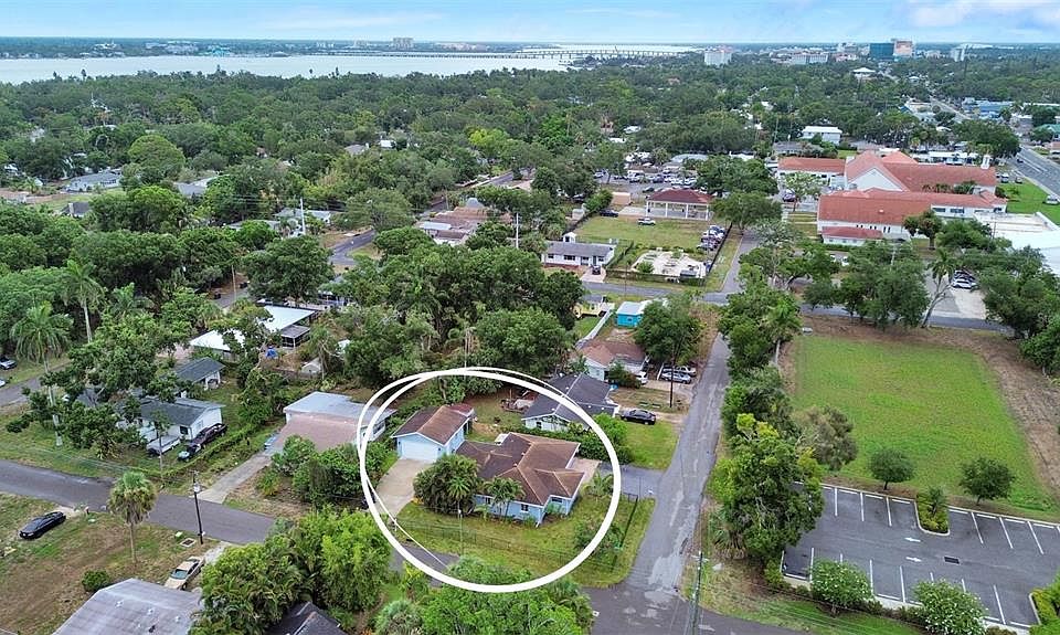 1st image of 3510 4th Ave W