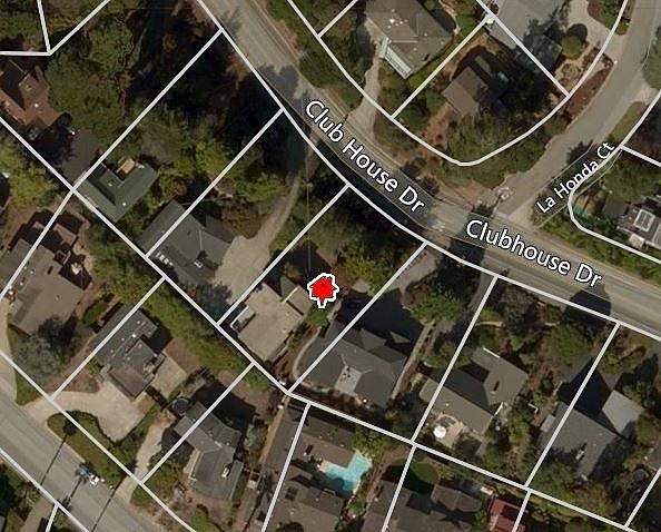 1st image of 674 Club House Dr