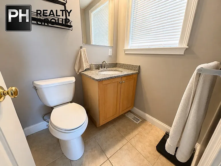 18 Gilkey Ct — Photo 9