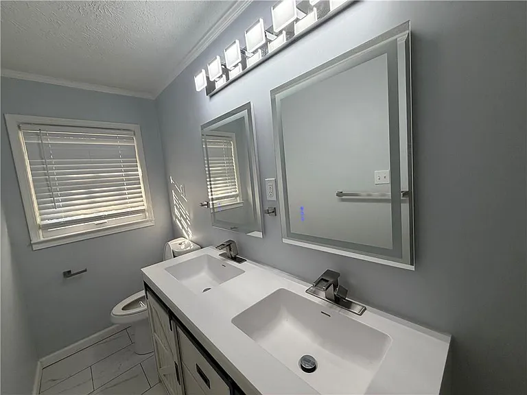 3336 Camelot Dr — Photo 21
