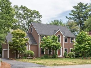 10 Hayden Woods, Wrentham, MA 02093