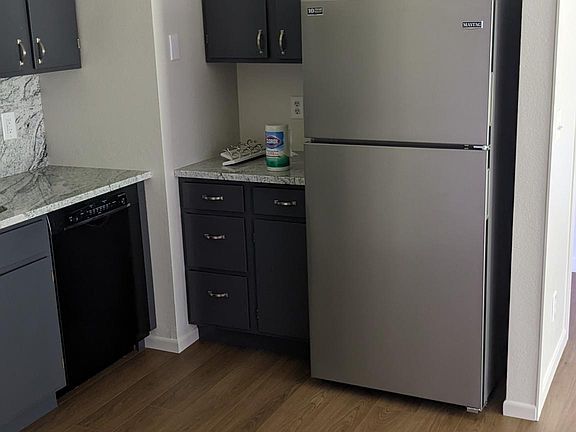 2nd image of 24 W Saint Paul St Unit 303