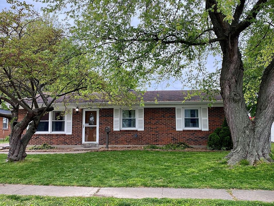 1st image of 3831 Lovell Dr