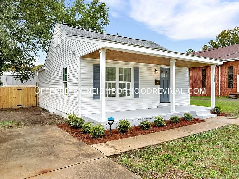 1685 S Goodlett St — Photo 3