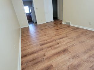 2524 NW Savier St APT 4, Portland, OR 97210
