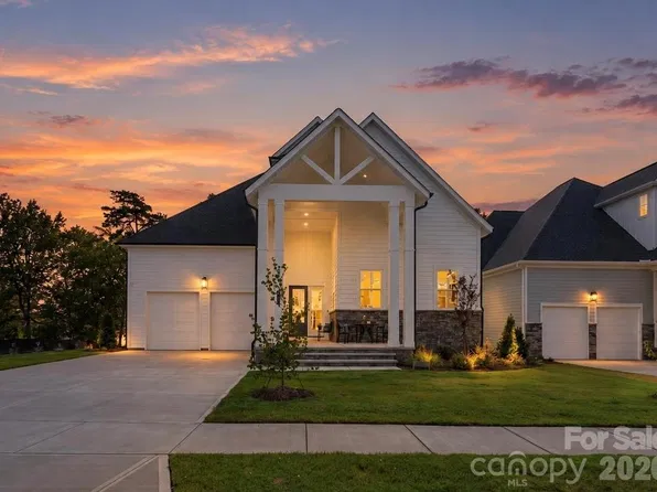 4531 Splash Trl, Sherrills Ford, NC 28673