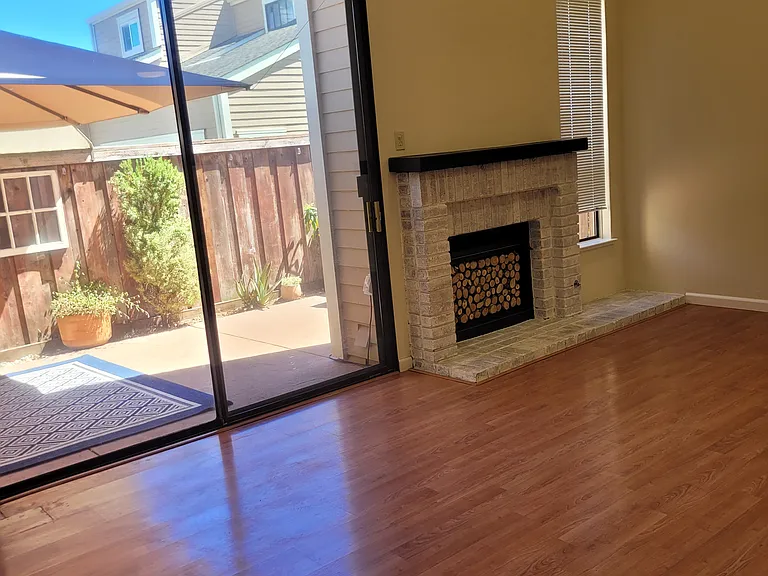 284 Crown Cir — Photo 26