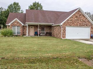 1051 Cedar Ridge Cv, Tunica, MS 38676