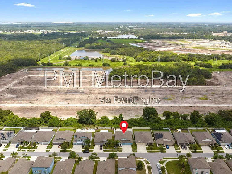 9703 Sage Creek Dr — Photo 49