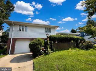 120 Morningside Dr, Trenton, NJ 08618