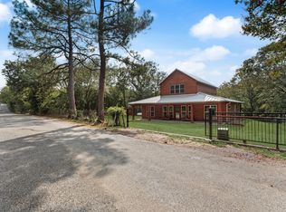 483 Spout Springs Rd, Pottsboro, TX 75076