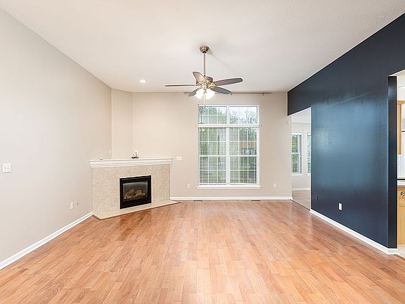 5th image of 608 Adens Woods Ct