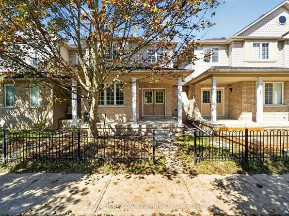 265 Sprucewood Cres, Clarington, ON L1C 0G6