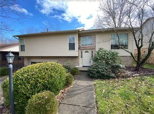 704 Christian Dr, Charleston, WV 25303
