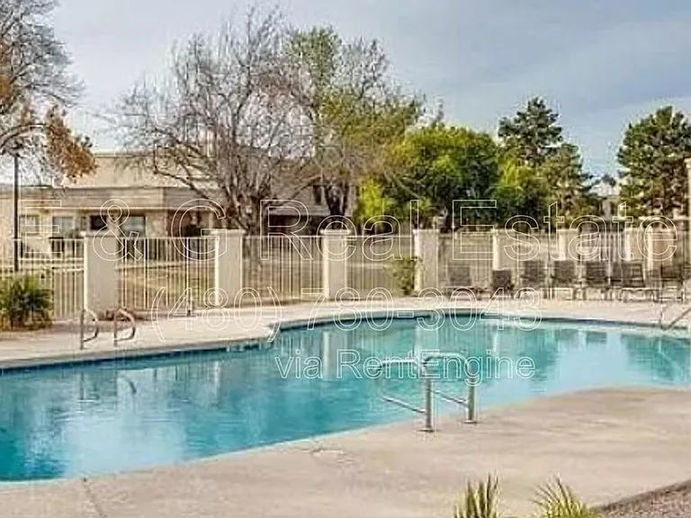 1029 E Bendix Dr — Photo 28