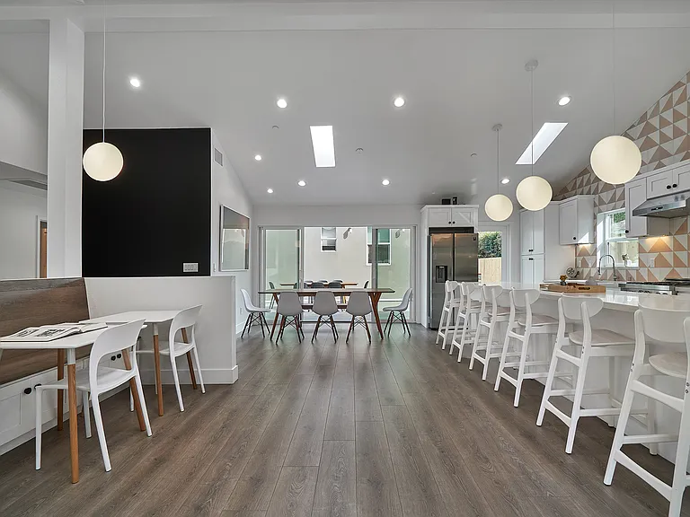 2712 Westwood Blvd #11 — Photo 6