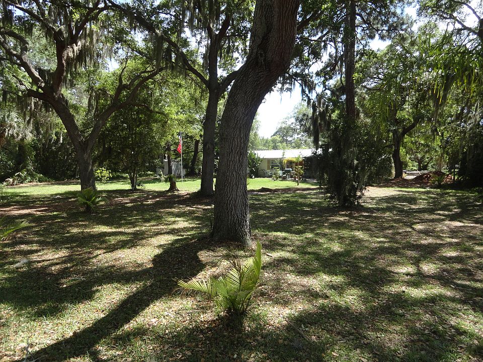 1st image of 405 Avenida La Palma