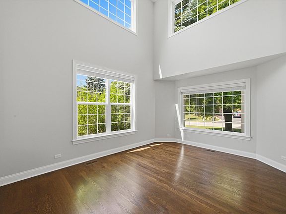 5th image of 259 Pembrook Ln