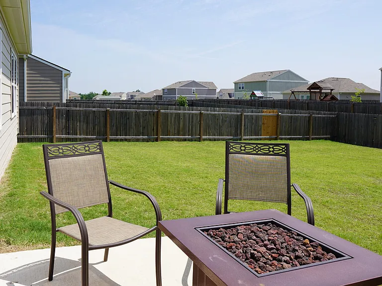 13905 Charles Abraham Way — Photo 15
