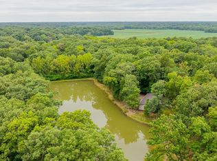 1812 Reno Rd, Sorento, IL 62086