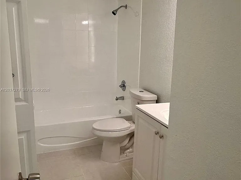9360 Fontainebleau Blvd #309 — Photo 17