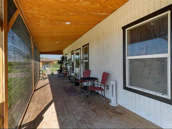 4th image of 4401 Dios St