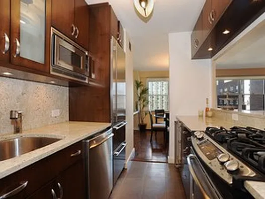 Sold by Corcoran | media 15