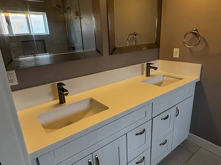 840 Civic Center Dr — Photo 29