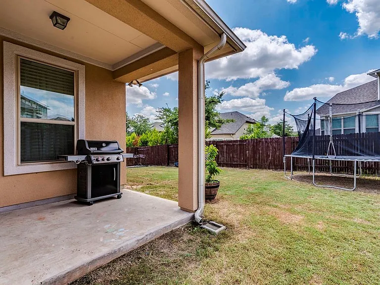 5720 Viejo Dr — Photo 33